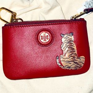 TORY BURCH MONOGRAM TIGER PRINTED CARD CASE KEY HOLDER